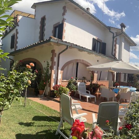 הוילה מונטיצ'יאנו La Casa Di Gigliola מראה חיצוני תמונה