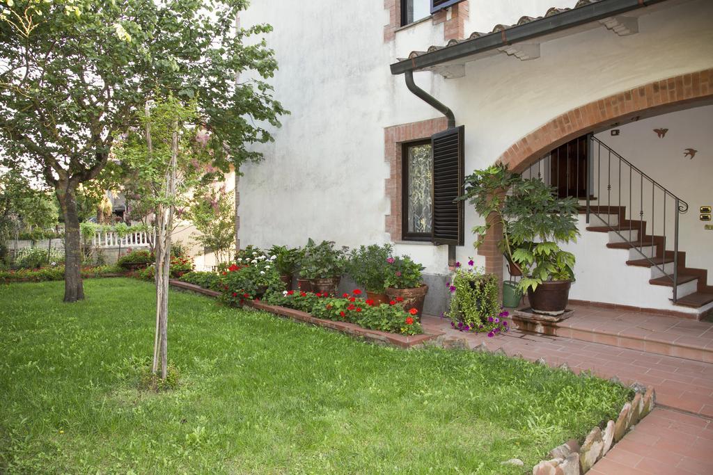 הוילה מונטיצ'יאנו La Casa Di Gigliola מראה חיצוני תמונה