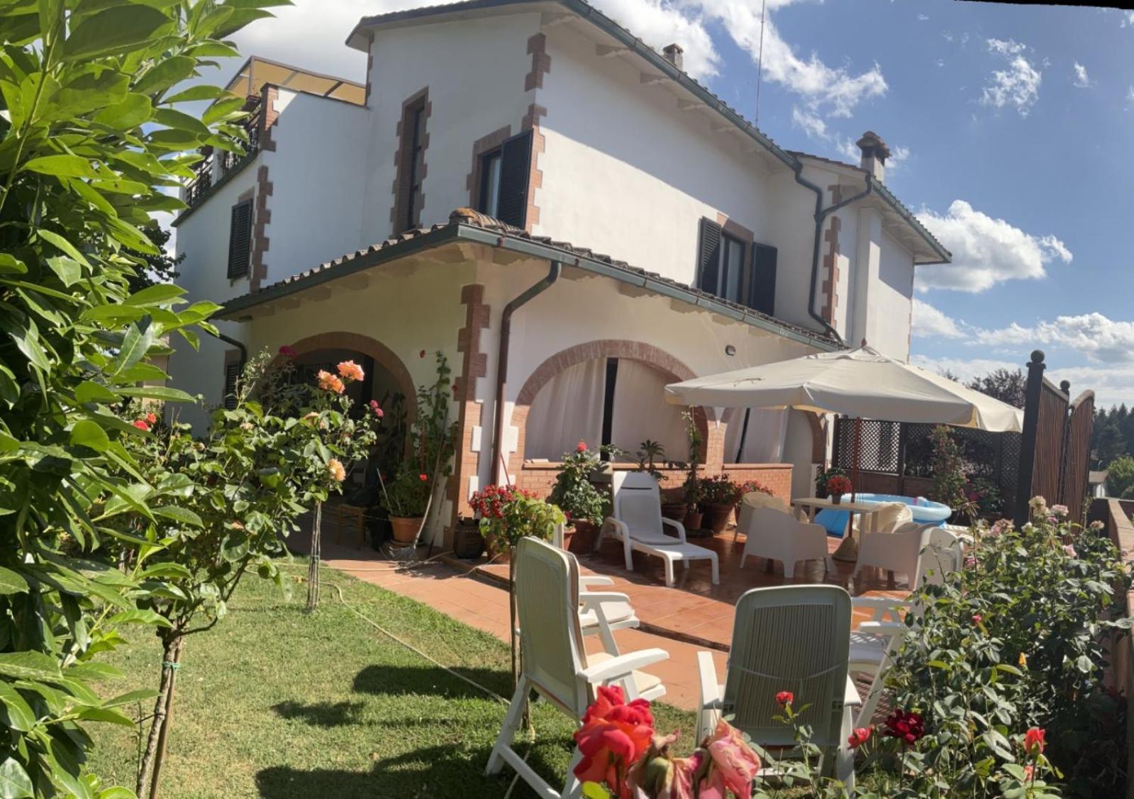 הוילה מונטיצ'יאנו La Casa Di Gigliola מראה חיצוני תמונה