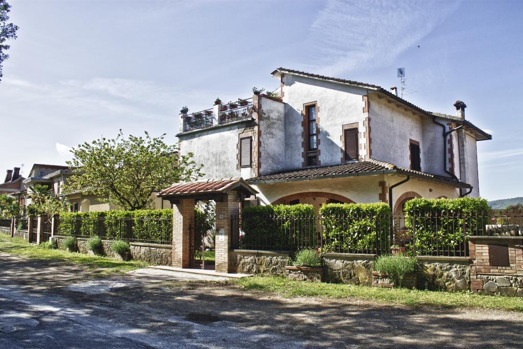 הוילה מונטיצ'יאנו La Casa Di Gigliola מראה חיצוני תמונה